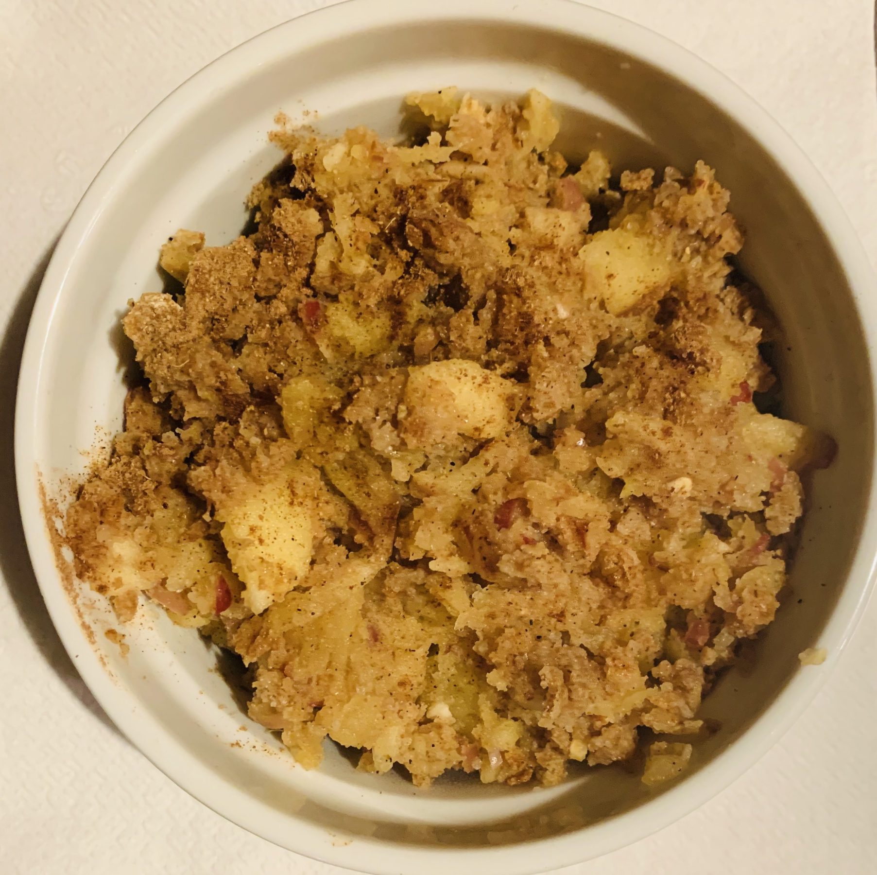 Magical Apple Cinnamon Oatmeal