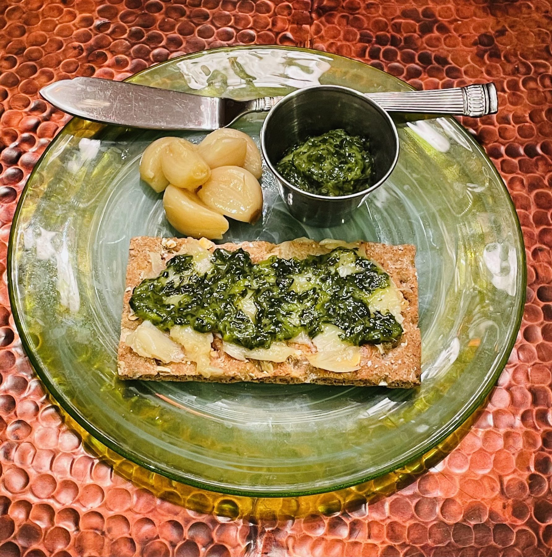 Garlic Pesto Appetizer